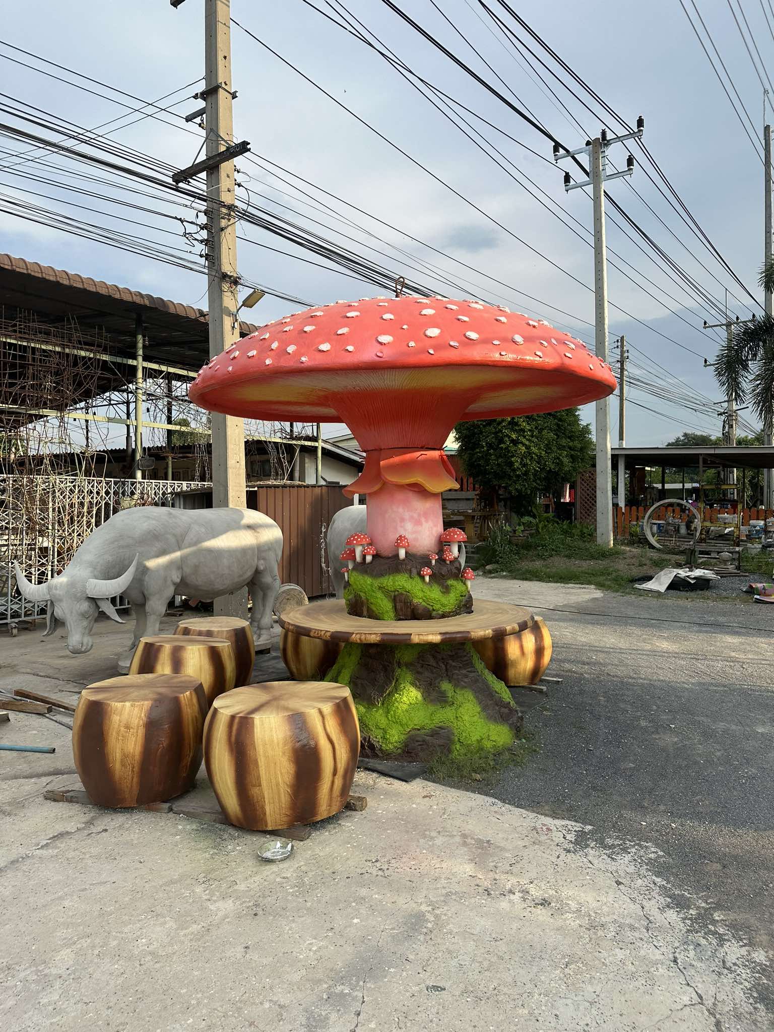 รูปปั้นเห็ด